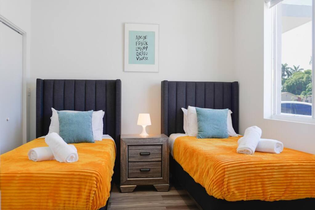 Awesome Townhouse 15 Minutes From The Beach Miami Dış mekan fotoğraf